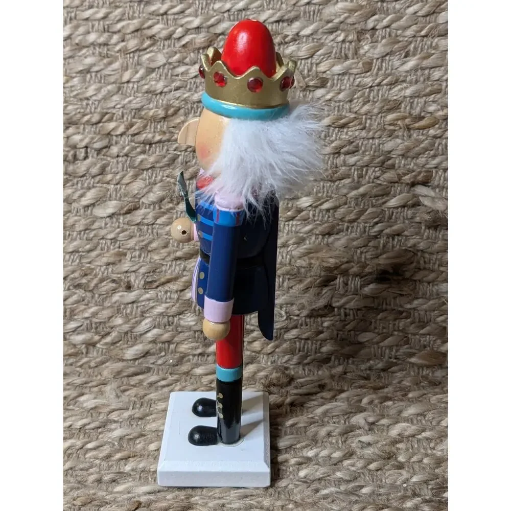 CHRISTMAS NUTCRACKER KING HOLIDAY DECOR 10